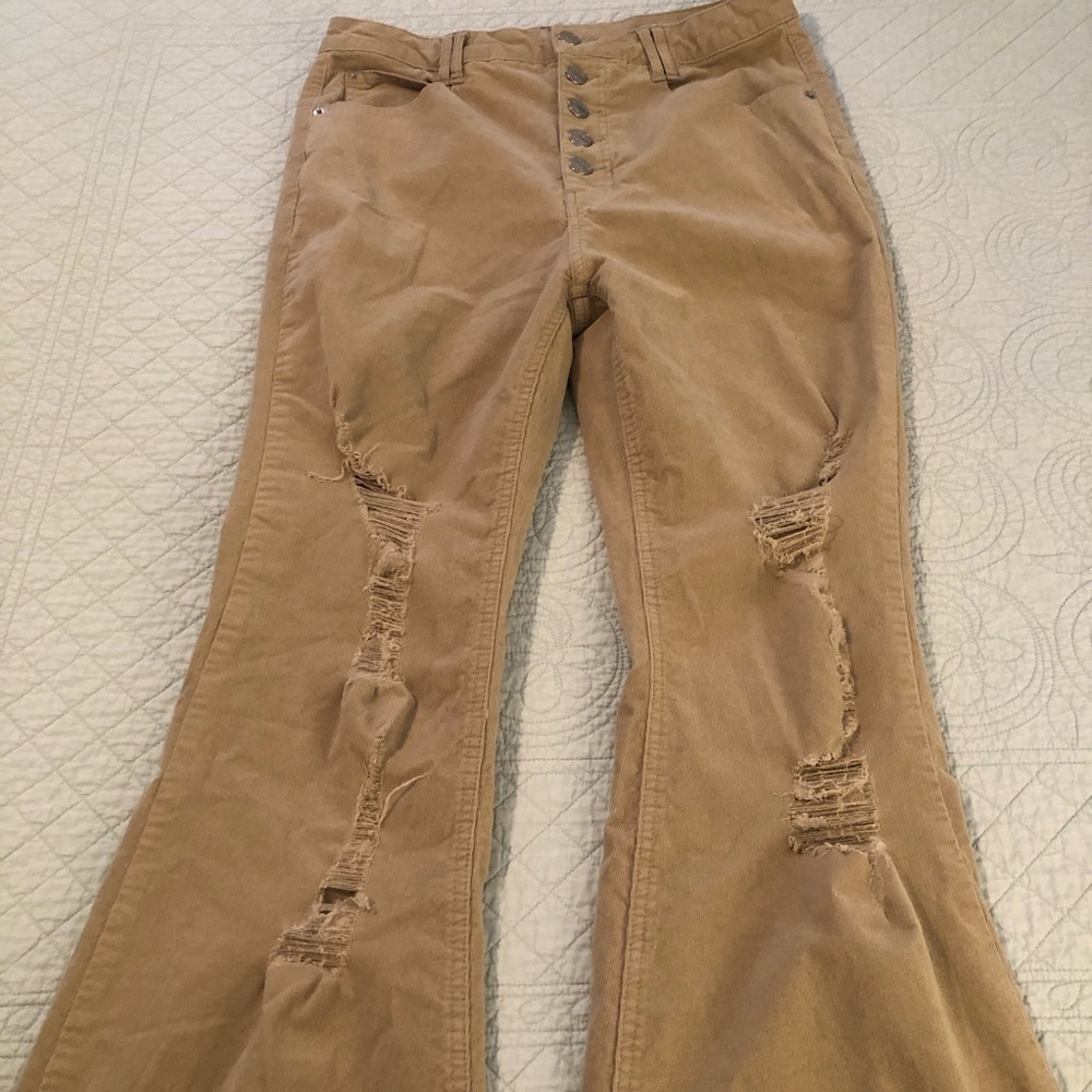 Bell bottom corduroy jeans pants. Women’s size 30 X 31. - Picture 5 of 11